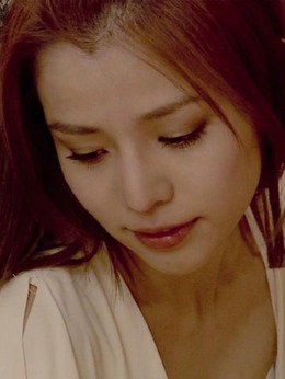 欧心雅（李毓芬饰演）