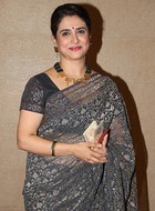 苏普丽雅·皮尔加卡尔