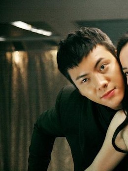 Bill（陈伟霆饰演）