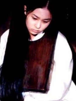 成春香（李孝贞饰演）