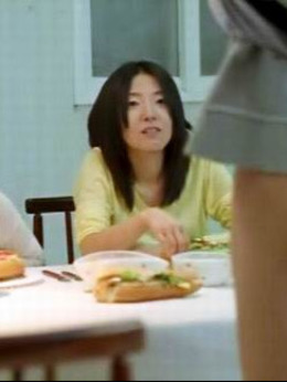 贞娜（欧云宏饰演）