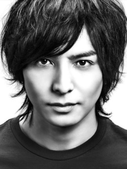 奥田宏名（生田斗真饰演）