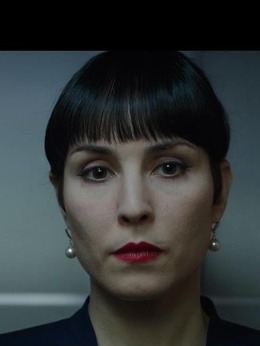 凯伦&middot;赛特曼（劳米&middot;拉佩斯饰演）