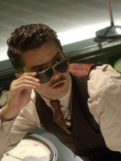 霍华德·史塔克