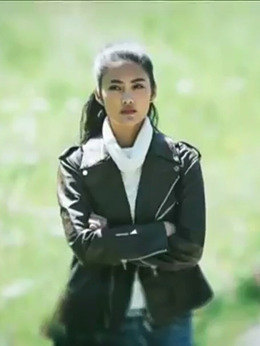 Pan Danika Samutyakorn少尉