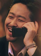 宋青松(陈玺旭饰演)