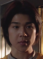 梶尾克美(中上雅巳饰演)