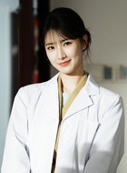 姜寻、宋今安(方瑾饰演)