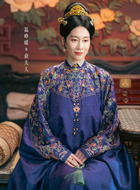 俞夫人(温峥嵘饰演)