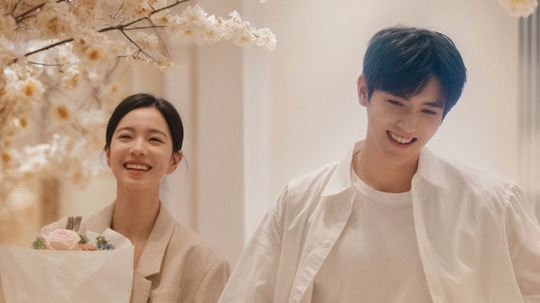 吃饭跑步和恋爱（2025年电视剧）