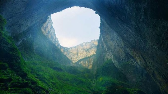 秘境中国-天坑（2012年电视剧）