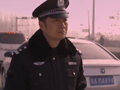 见习女警