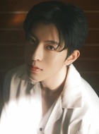 盛少游（邱鼎杰饰演）