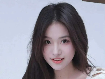 李思潼图片
