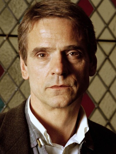 杰里米·艾恩斯图片