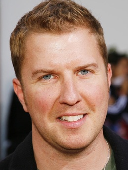 尼克&middot;斯旺森