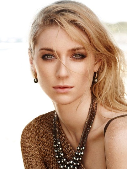 伊丽莎白·戴碧科图片