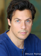 (布鲁斯&middot;拉姆塞饰演)