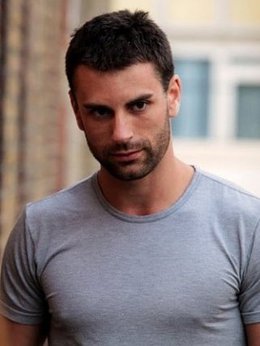 巴舍&middot;萨维奇