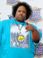 Himself(Bone Crusher饰演)