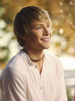 斯特林&middot;克耐特