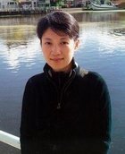 赵奶奶(周艳饰演)