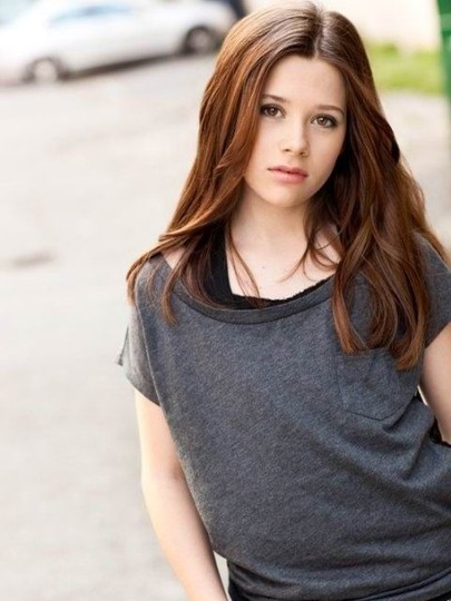 娜塔莎&middot;卡利斯图片